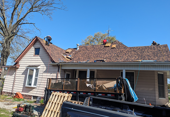 Roofing Systems for residential homes in central il